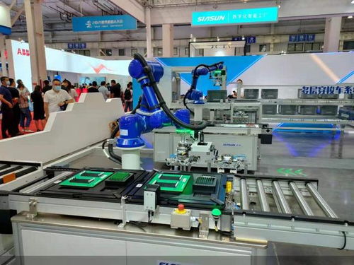 2021世界機(jī)器人大會(huì) 軟件賦能，機(jī)器智能點(diǎn)亮多元場(chǎng)景